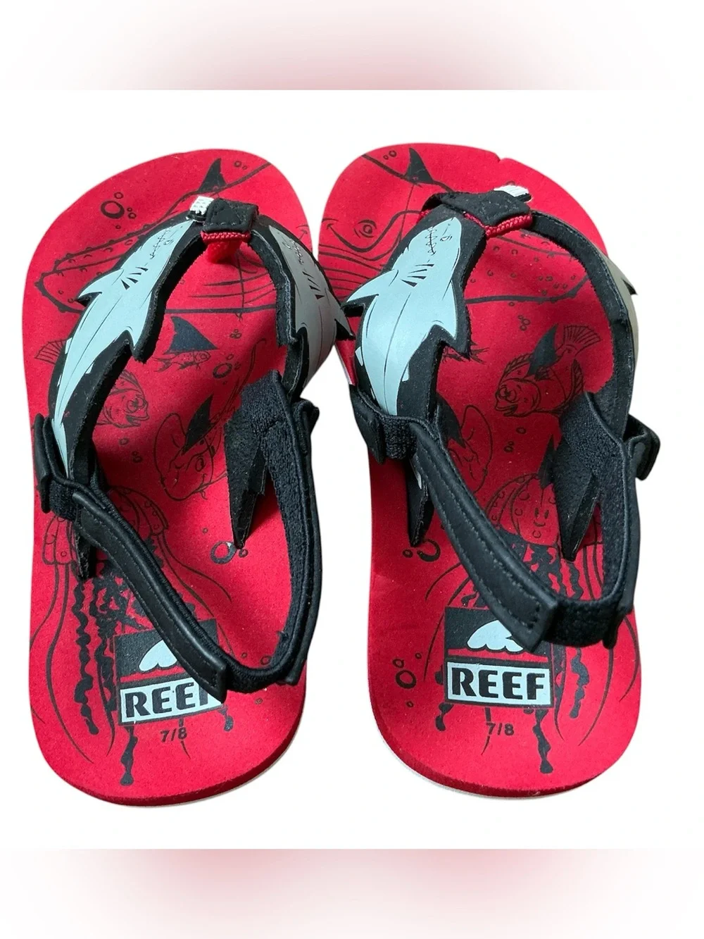 Reef Kids' Red Shark Print Sandals Size 7/8 Summer Swim Beach Resort NWT